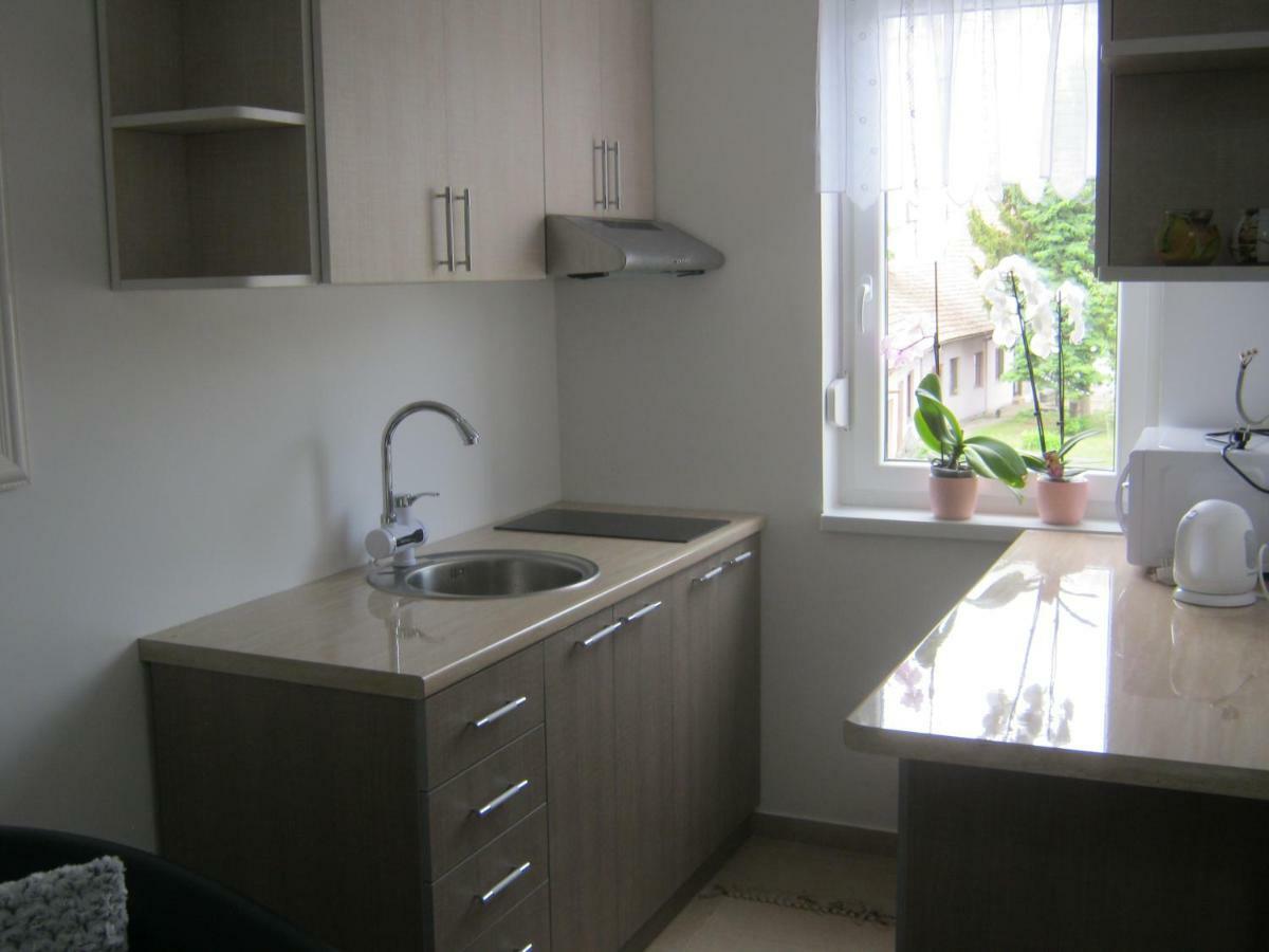 Ildiko Studio Apartment Is A Calm Place To Relax Subotica Exteriér fotografie